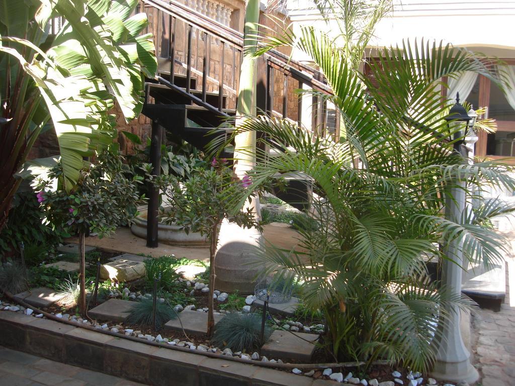 The Royal Palm B&B Ohrigstad エクステリア 写真