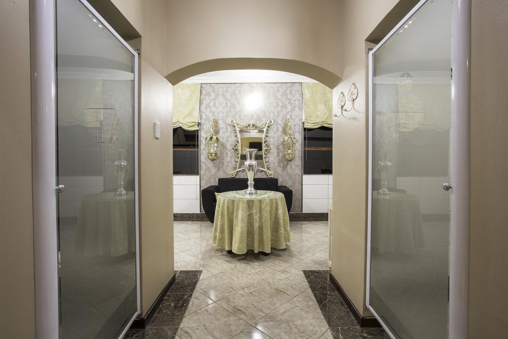 The Royal Palm B&B Ohrigstad エクステリア 写真