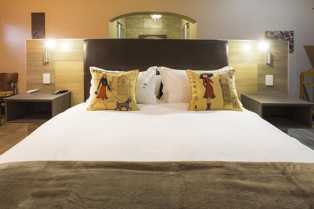 The Royal Palm B&B Ohrigstad エクステリア 写真