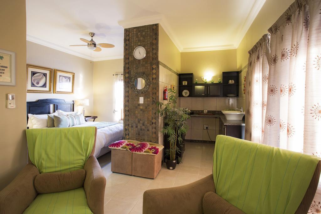 The Royal Palm B&B Ohrigstad エクステリア 写真