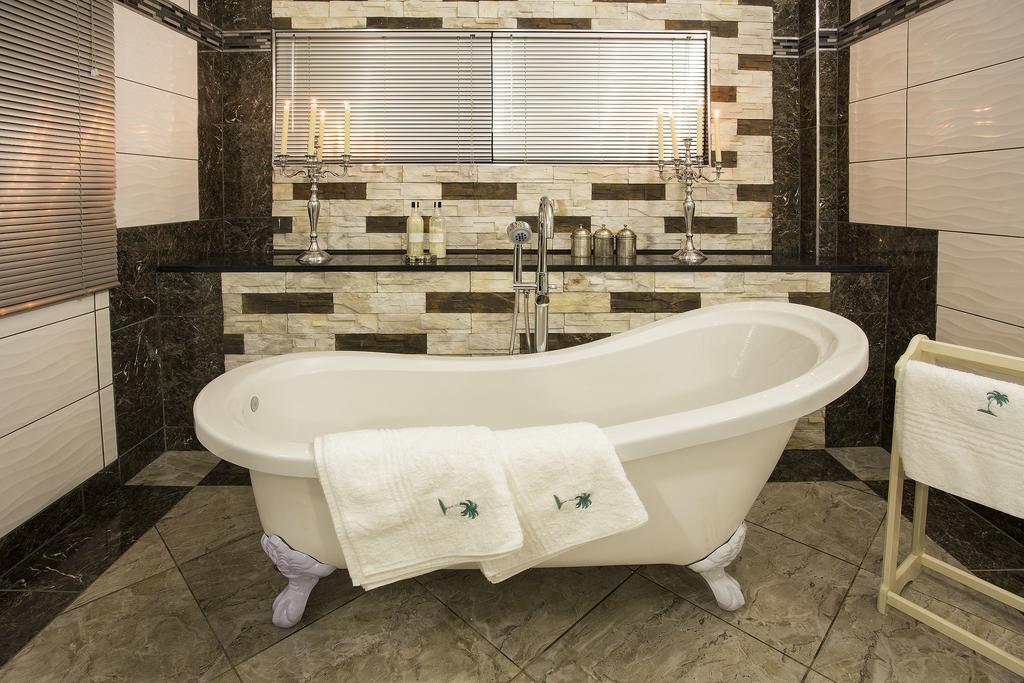 The Royal Palm B&B Ohrigstad エクステリア 写真